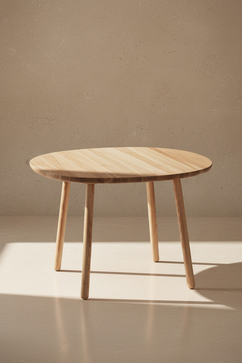 NAÏVE DINING TABLE