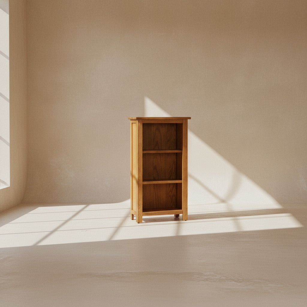 SMALL OAK BOOKSHELF
