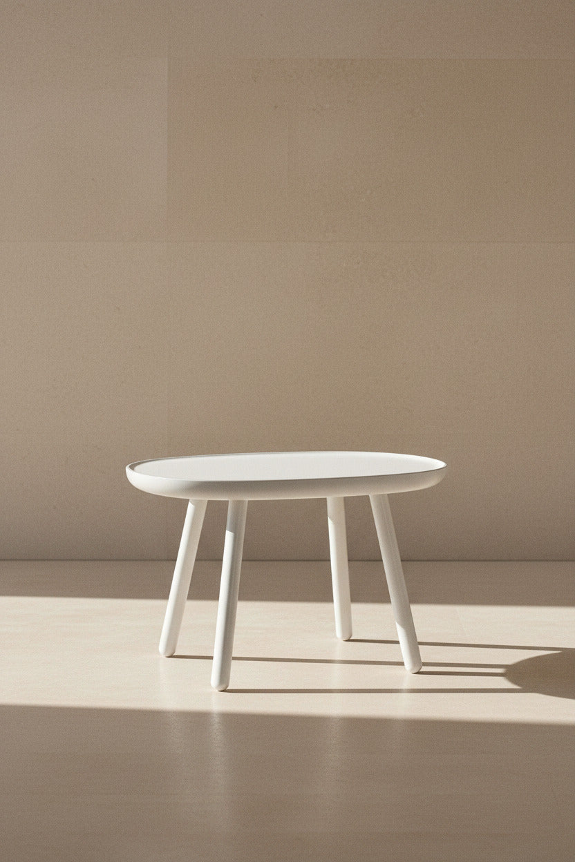 NAÏVE SIDE TABLE