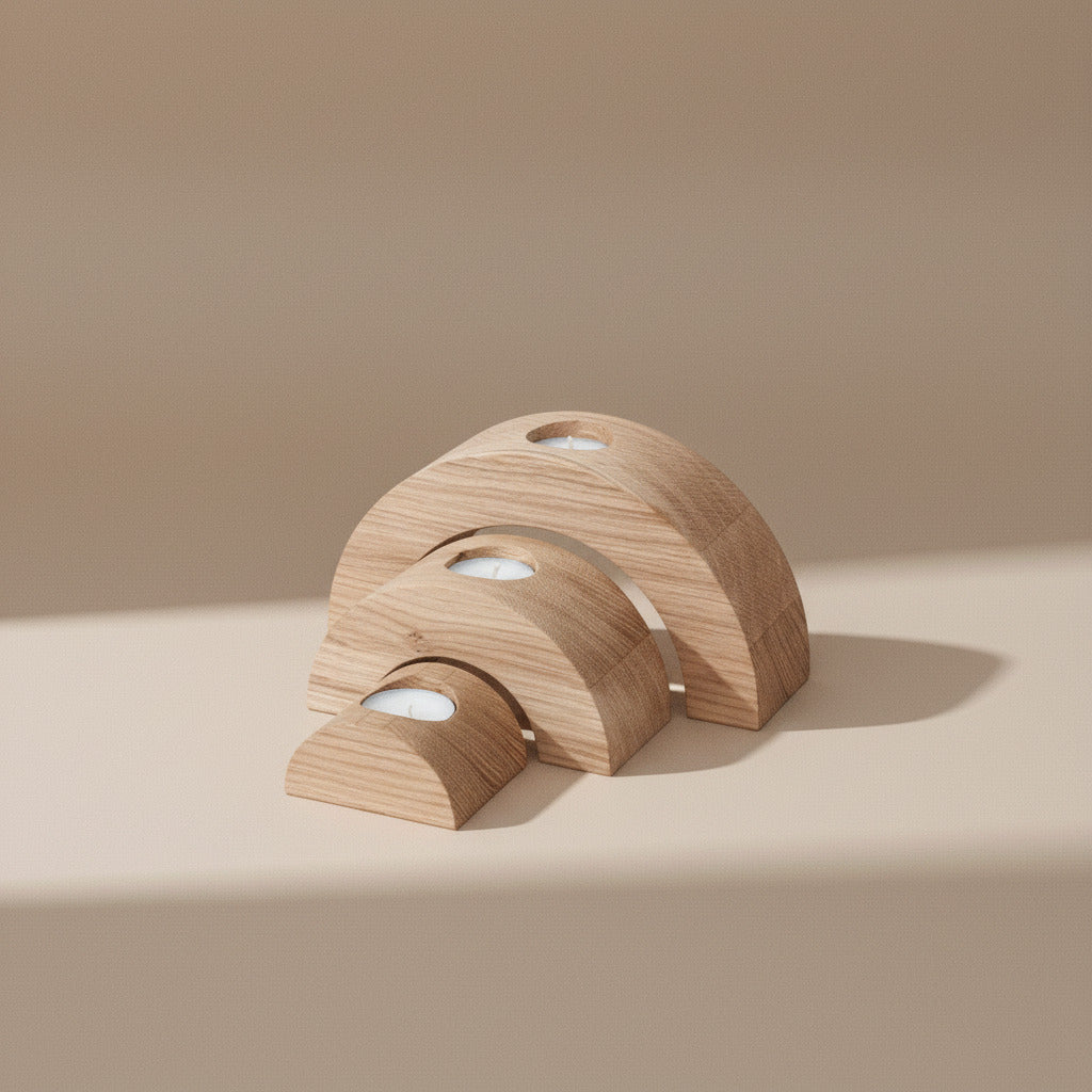 OAK CANDELSTICKS SEMICIRCULAR