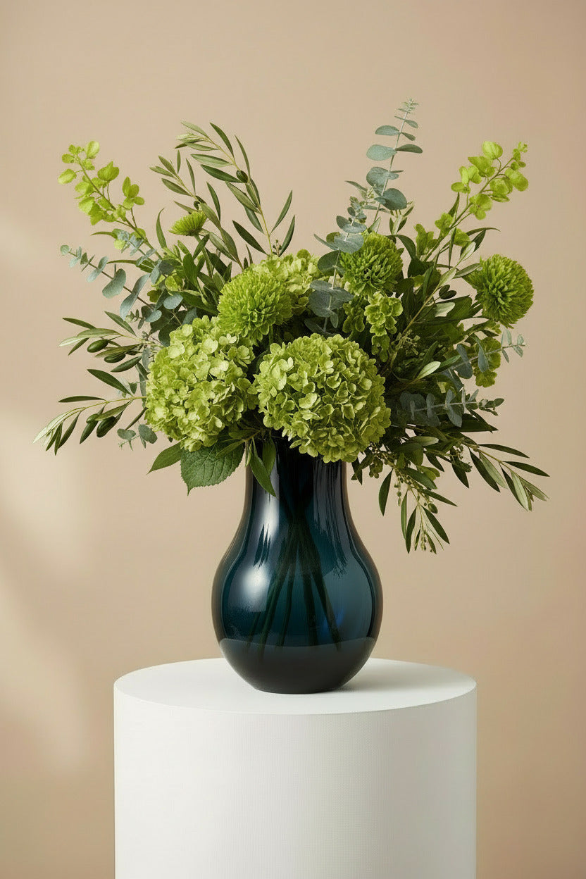 DEEP BLUE GLASS VASE